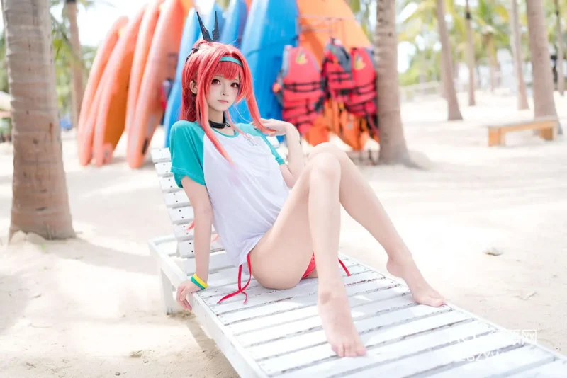 九柒喵 -拉毗泳装写真图-ACG资源网