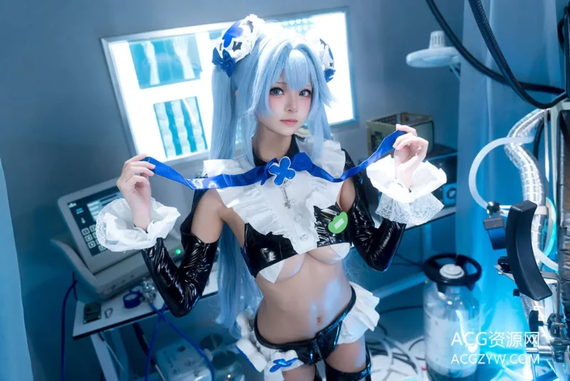 九柒喵 – Nikke 汉赛尔写真图-ACG资源网